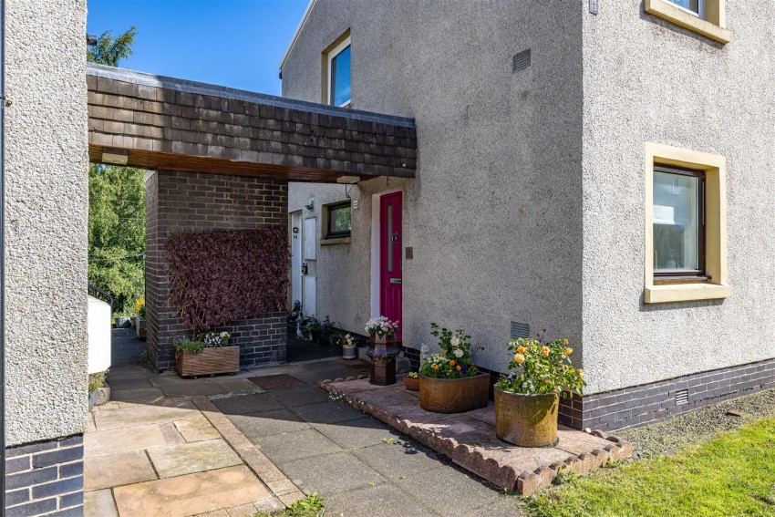 Images for 13 Priorsdene, Melrose