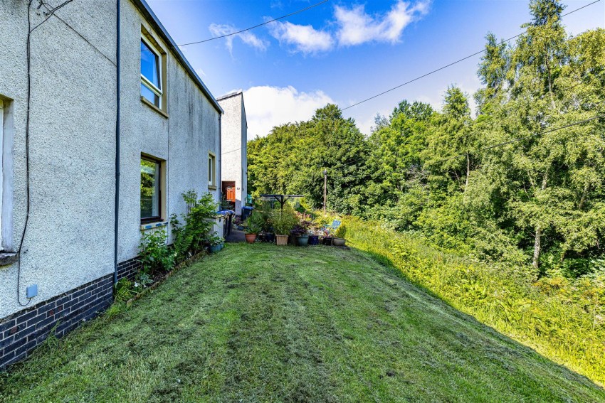 Images for 13 Priorsdene, Melrose