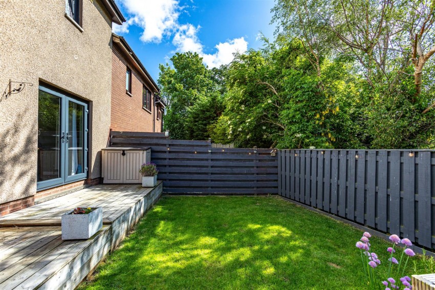 Images for 54 Eildon Crescent, Melrose