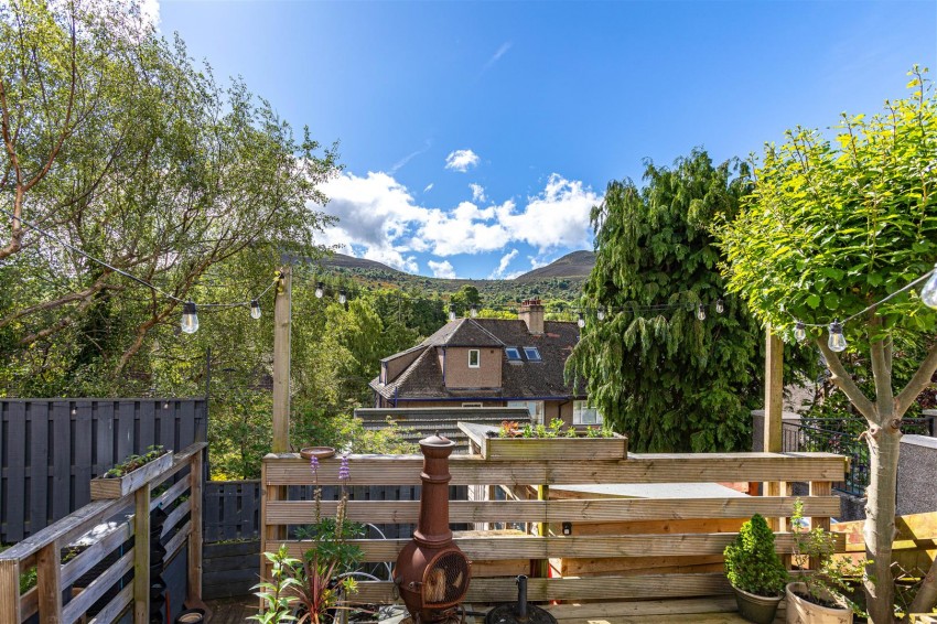 Images for 54 Eildon Crescent, Melrose
