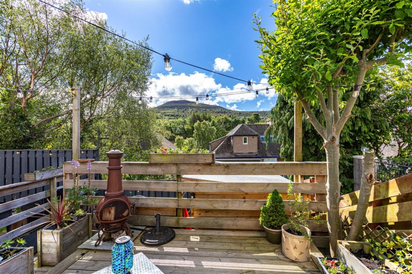 Images for 54 Eildon Crescent, Melrose