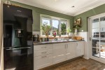 Images for 54 Eildon Crescent, Melrose