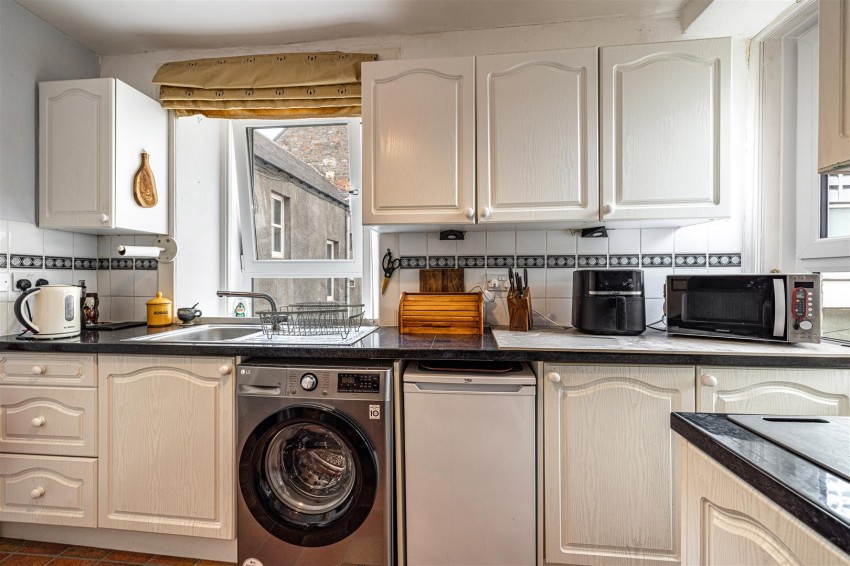 Images for 2 Johnstons Close, Galashiels