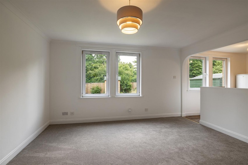 Images for 16 Quarrydene, Melrose