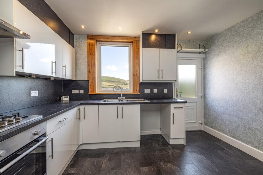 Images for 52 Forest Hill, Galashiels