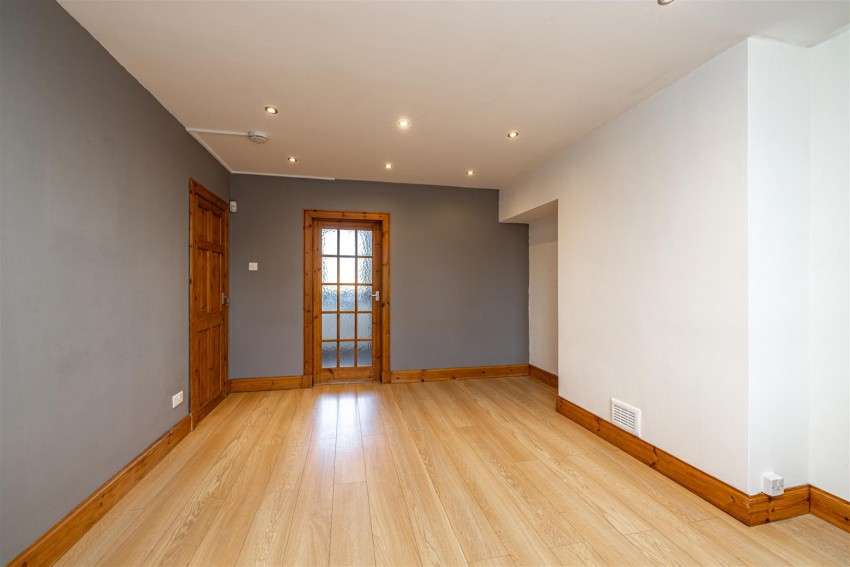 Images for 52 Forest Hill, Galashiels