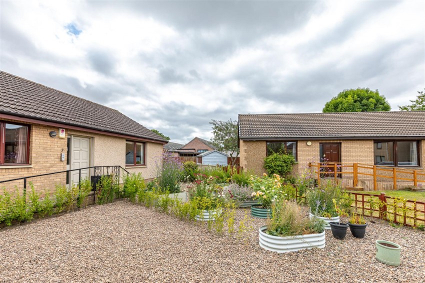 Images for 3 St. Aidans Park, St. Boswells, Melrose