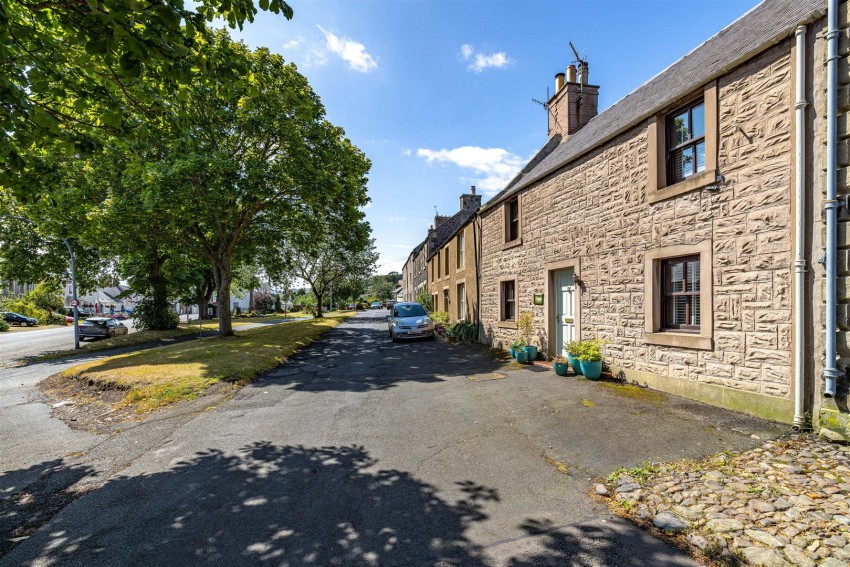 Images for Greenlea, High Street, Town Yetholm, Kelso
