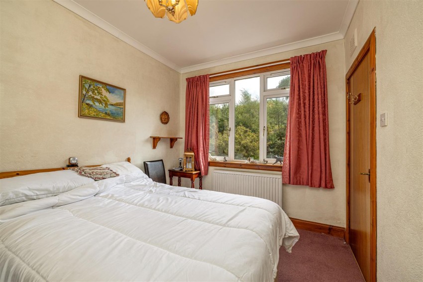 Images for 10 Glenfield Road East, Galashiels