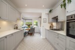 Images for 41 Eildon Crescent, Melrose